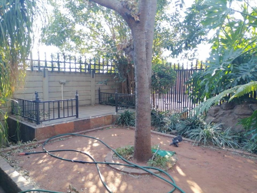 4 Bedroom Property for Sale in Dan Pienaarville Gauteng