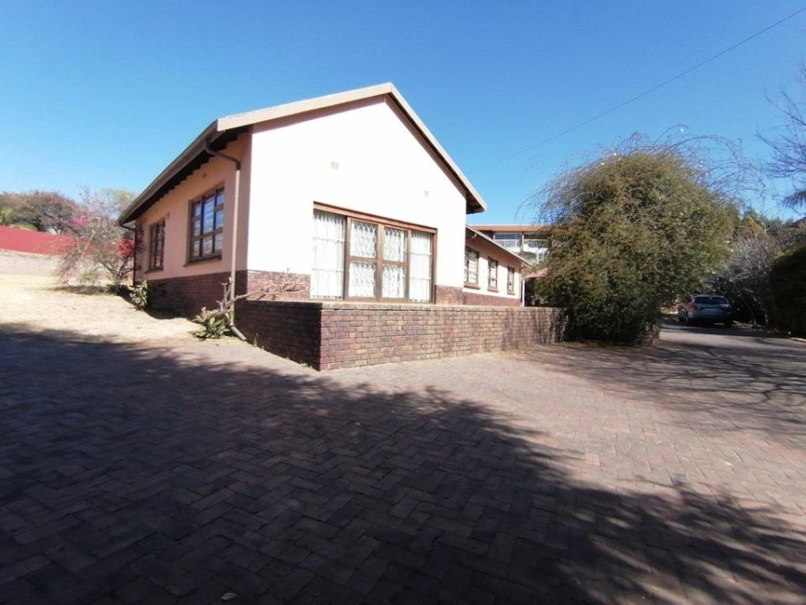 3 Bedroom Property for Sale in Noordheuwel Gauteng