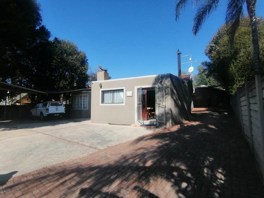 4 Bedroom Property for Sale in Noordheuwel Gauteng