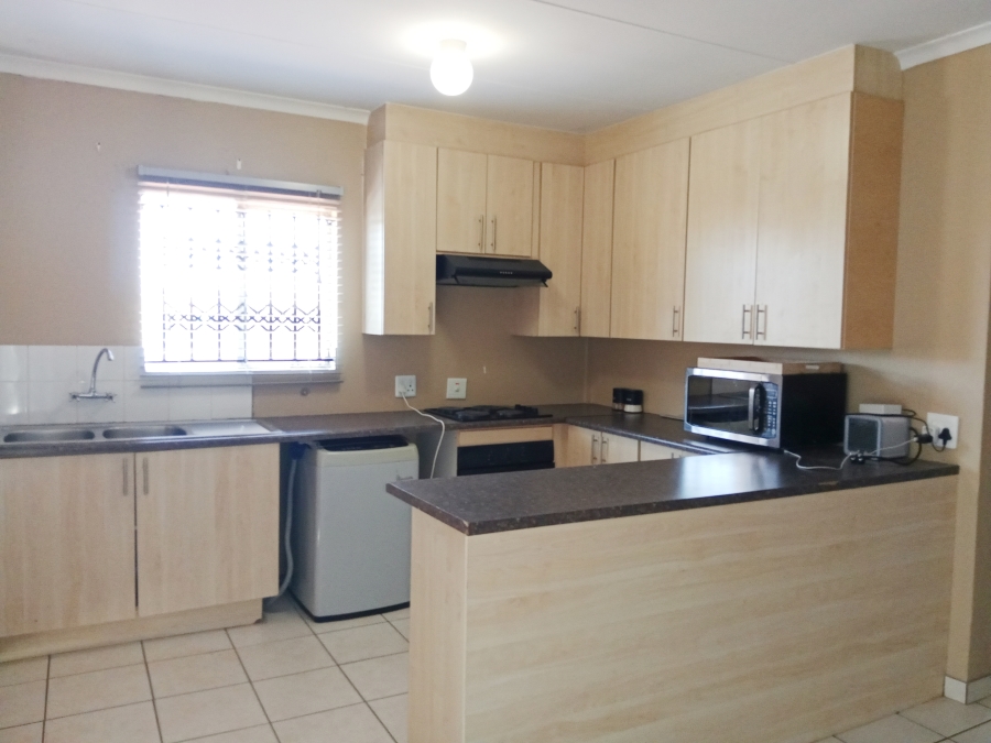 3 Bedroom Property for Sale in Nkwe Estate Gauteng