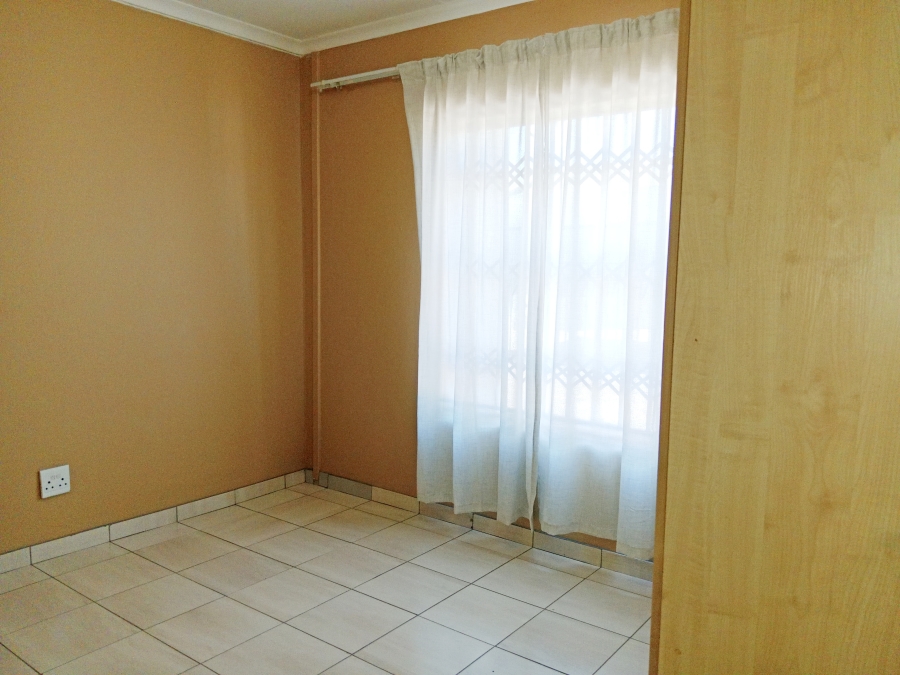 3 Bedroom Property for Sale in Nkwe Estate Gauteng