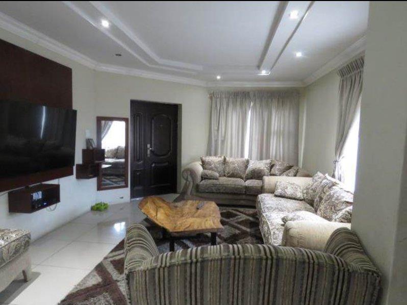 4 Bedroom Property for Sale in Blue Hills Gauteng