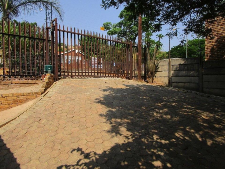 3 Bedroom Property for Sale in Noordheuwel Gauteng