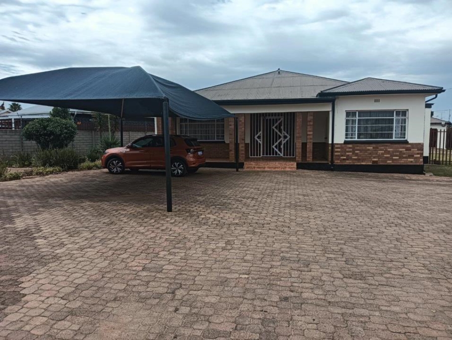 3 Bedroom Property for Sale in Witpoortjie Gauteng