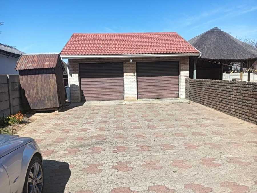 3 Bedroom Property for Sale in Witpoortjie Gauteng