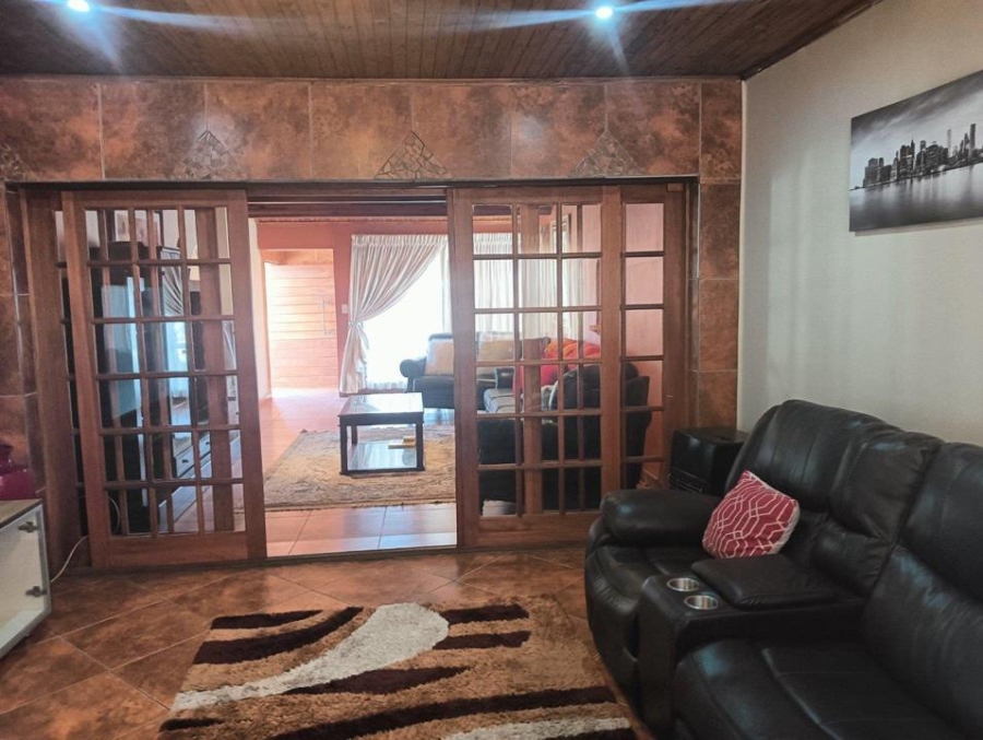 3 Bedroom Property for Sale in Witpoortjie Gauteng