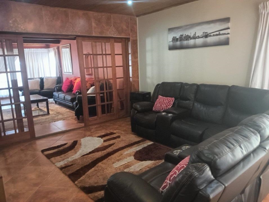 3 Bedroom Property for Sale in Witpoortjie Gauteng