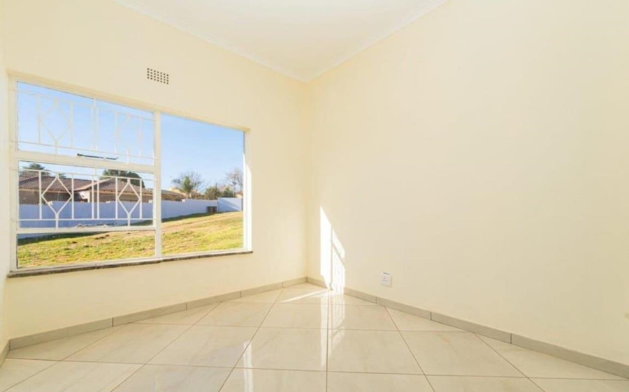 4 Bedroom Property for Sale in Mindalore Gauteng