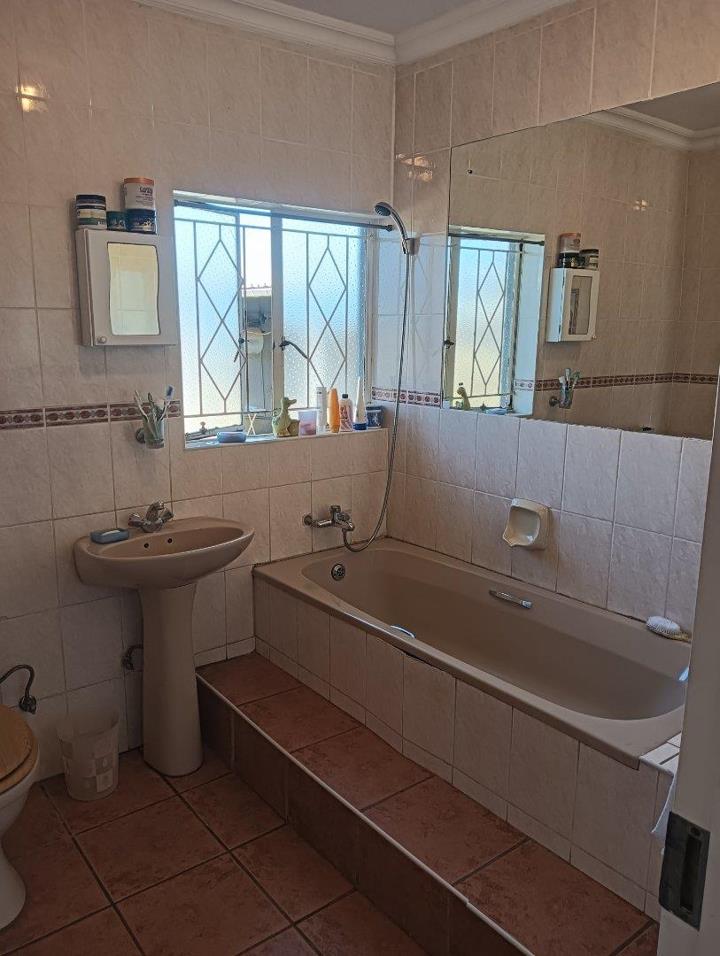 3 Bedroom Property for Sale in Mindalore Gauteng