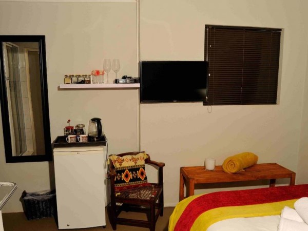4 Bedroom Property for Sale in Ashlea Gardens Gauteng