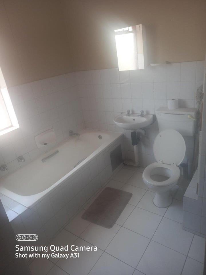 To Let 2 Bedroom Property for Rent in Pretoria Central Gauteng