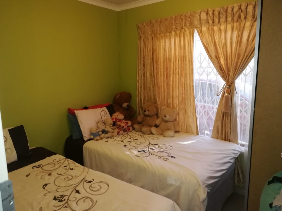 To Let 3 Bedroom Property for Rent in Rosslyn Gauteng