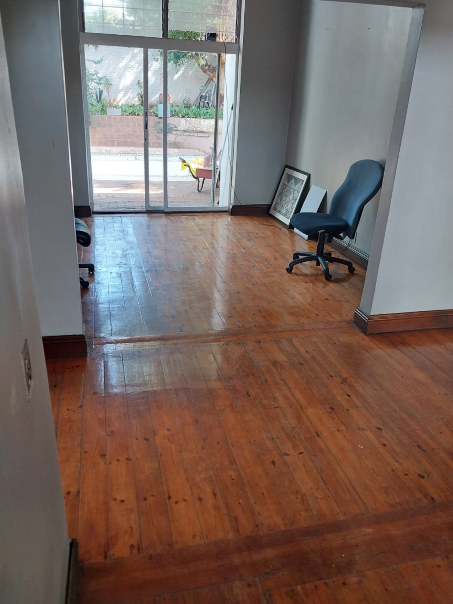 Room for rent in Westdene Gauteng. Listed by PropertyCentral