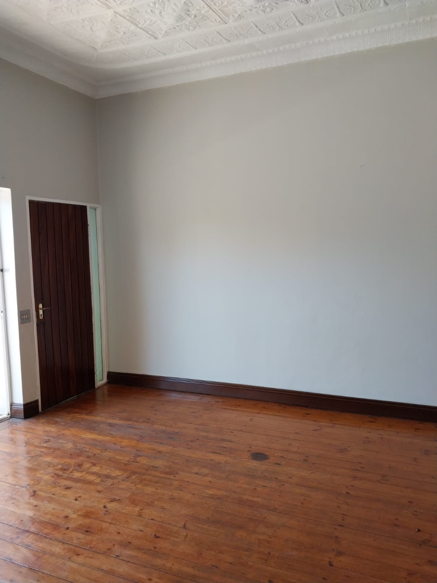 Room for rent in Westdene Gauteng. Listed by PropertyCentral