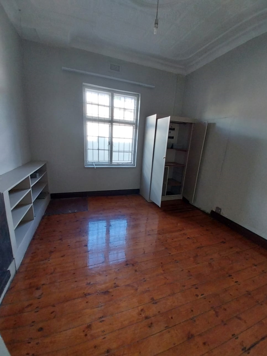 Room for rent in Westdene Gauteng. Listed by PropertyCentral