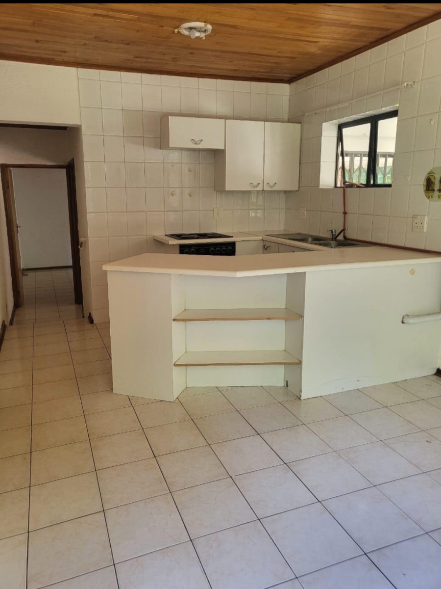 To Let 2 Bedroom Property for Rent in Ruimsig A H Gauteng