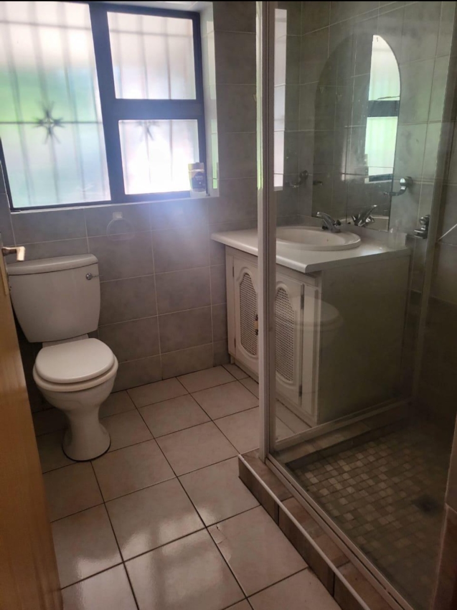 To Let 2 Bedroom Property for Rent in Ruimsig A H Gauteng