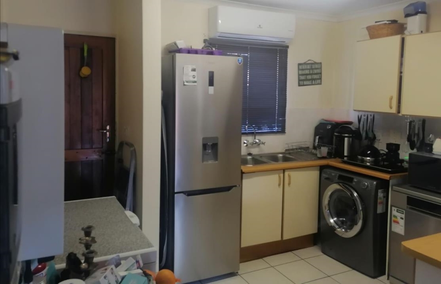 2 Bedroom Property for Sale in Erasmuskloof Gauteng