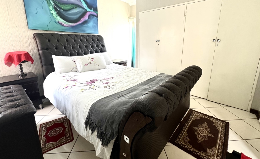 3 Bedroom Property for Sale in Elardus Park Gauteng