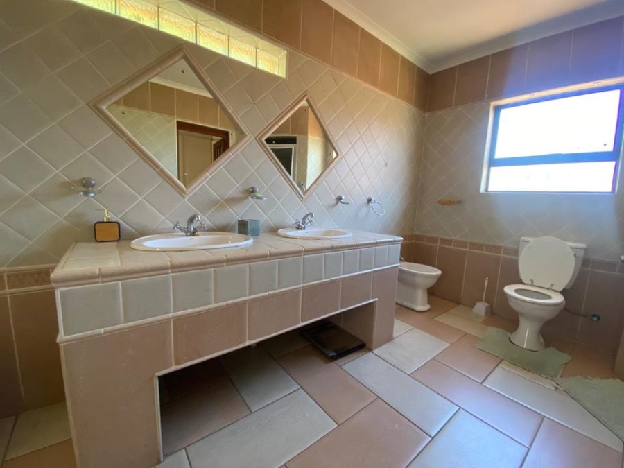 4 Bedroom Property for Sale in Sunward Park Gauteng