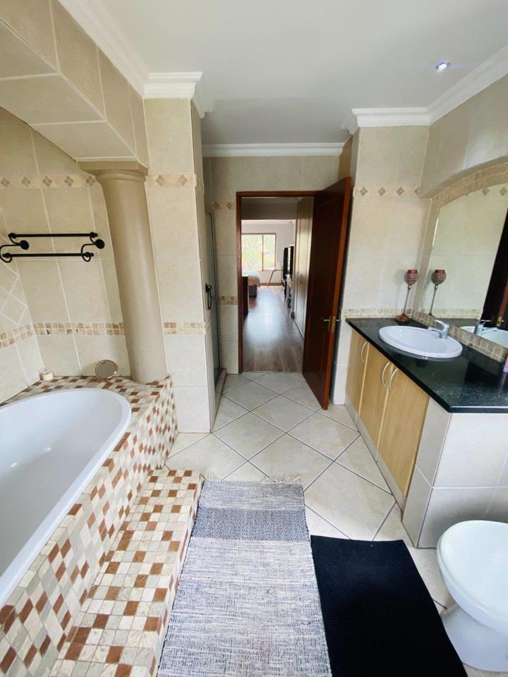 4 Bedroom Property for Sale in Sunward Park Gauteng