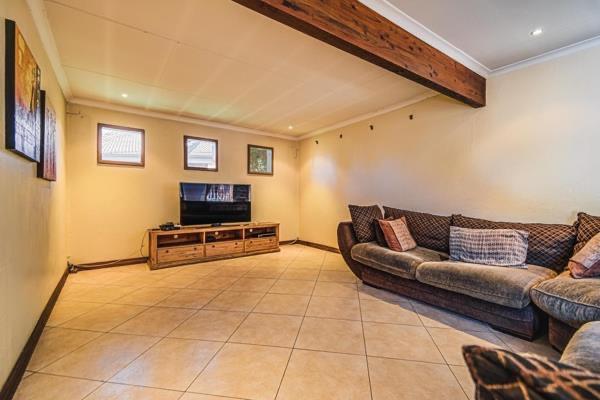 4 Bedroom Property for Sale in Sunward Park Gauteng