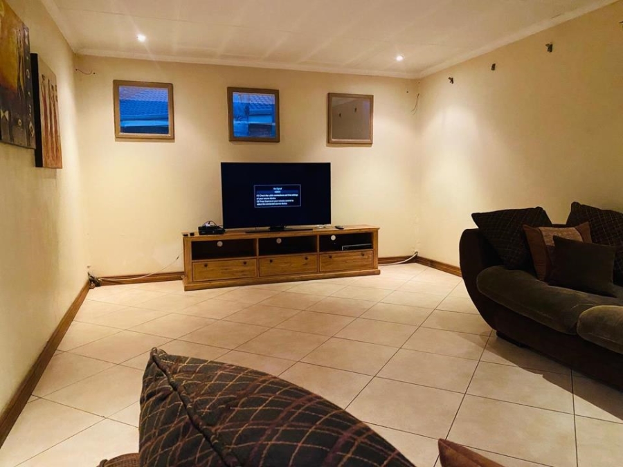 4 Bedroom Property for Sale in Sunward Park Gauteng