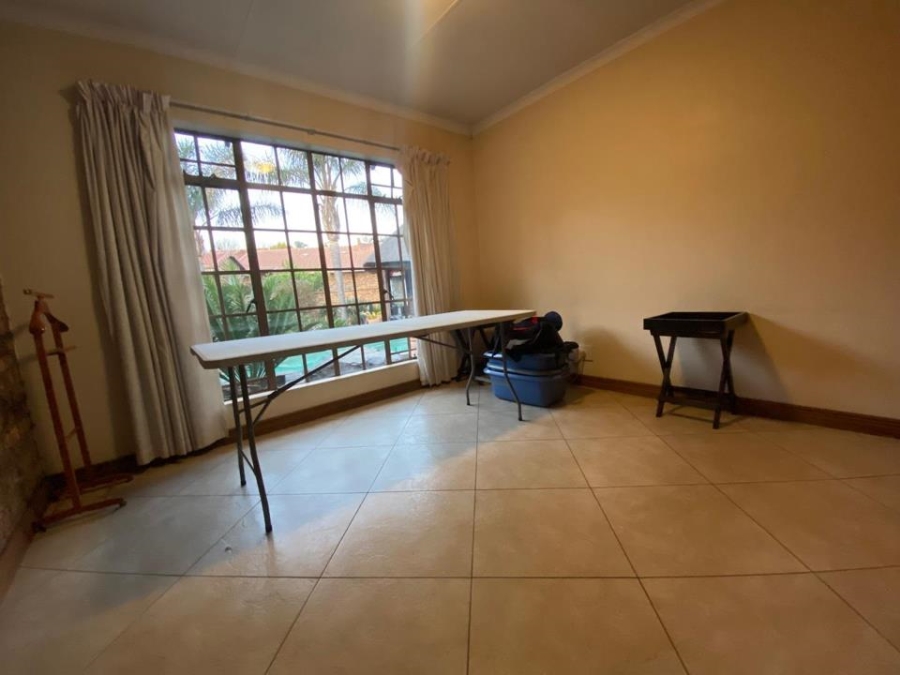 4 Bedroom Property for Sale in Sunward Park Gauteng