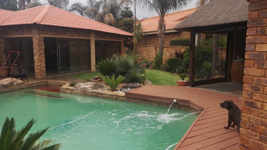 4 Bedroom Property for Sale in Sunward Park Gauteng