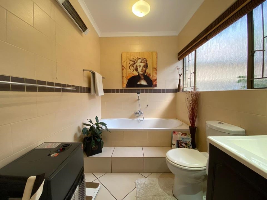 4 Bedroom Property for Sale in Sunward Park Gauteng