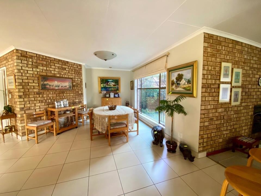 4 Bedroom Property for Sale in Sunward Park Gauteng