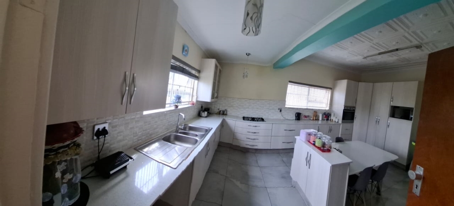 3 Bedroom Property for Sale in Crosby Gauteng