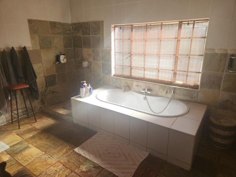 0 Bedroom Property for Sale in Kameeldrift East Gauteng