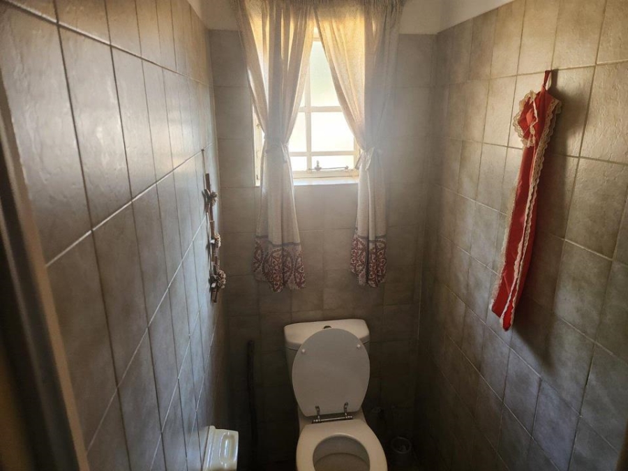 0 Bedroom Property for Sale in Leeuwfontein Gauteng