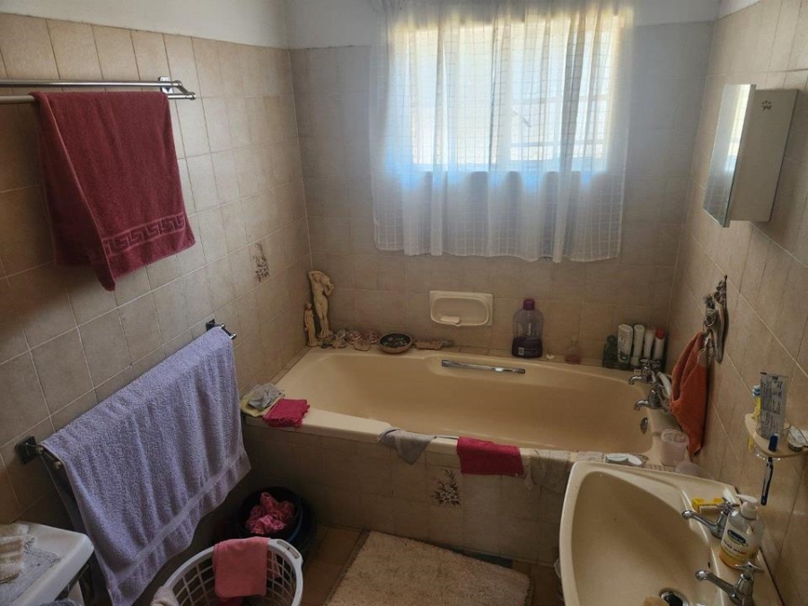 0 Bedroom Property for Sale in Leeuwfontein Gauteng