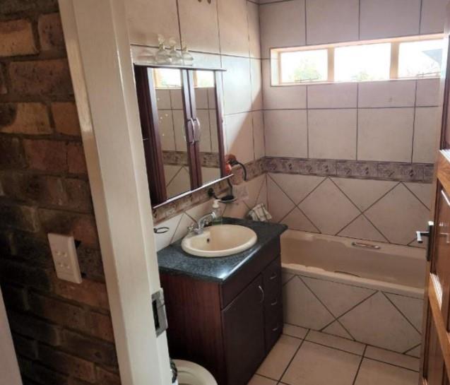 3 Bedroom Property for Sale in Roodeplaat Gauteng