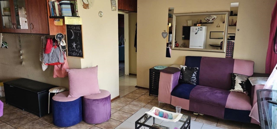 2 Bedroom Property for Sale in Florida Glen Gauteng