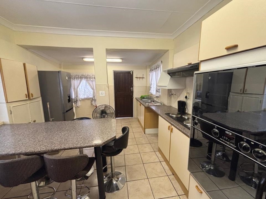 3 Bedroom Property for Sale in Albertskroon Gauteng