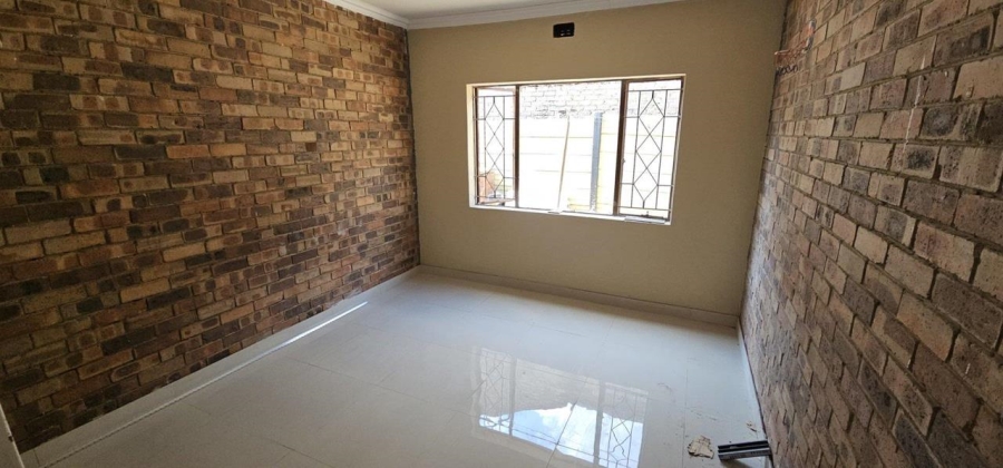 4 Bedroom Property for Sale in Eldorado Park Gauteng