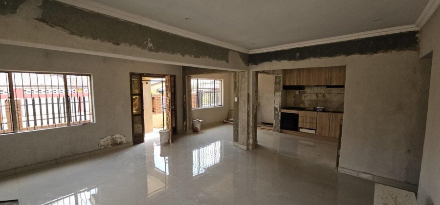 4 Bedroom Property for Sale in Eldorado Park Gauteng