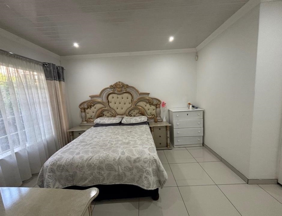 3 Bedroom Property for Sale in Bergbron Gauteng