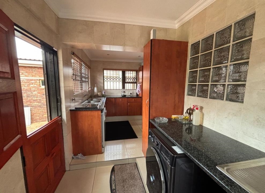 4 Bedroom Property for Sale in Florida Gauteng