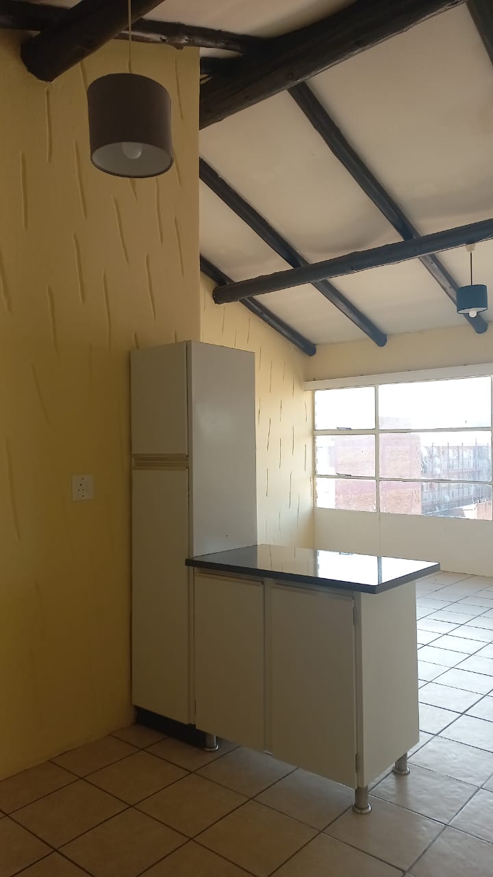 To Let 1 Bedroom Property for Rent in Kempton Park Gauteng