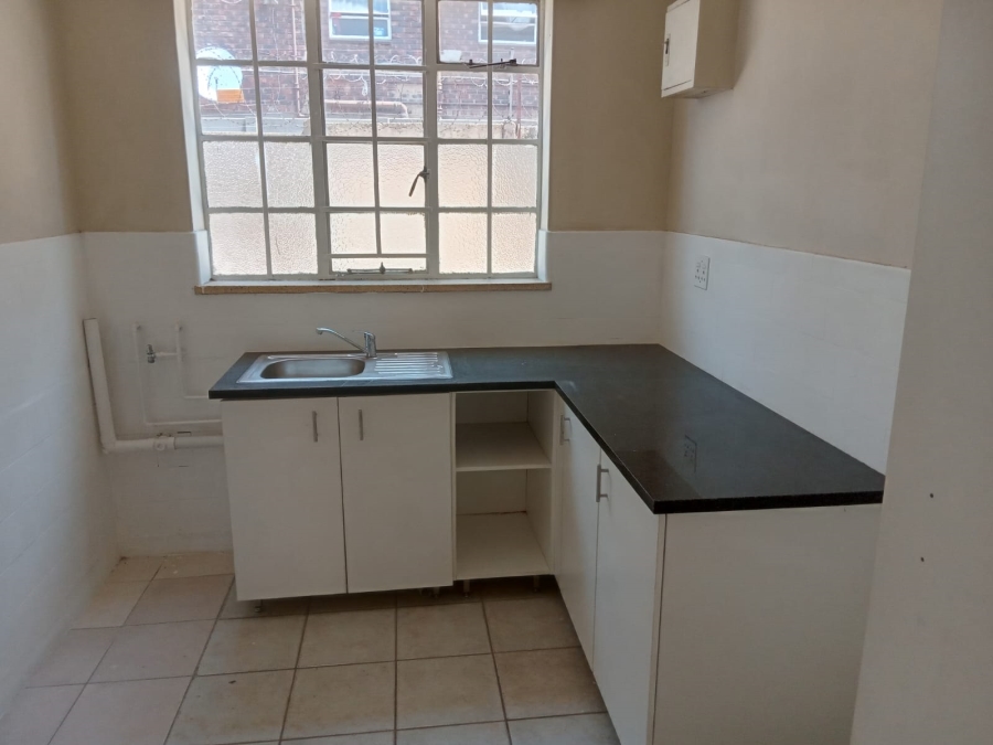 2 Bedroom Property for Sale in South Germiston Gauteng