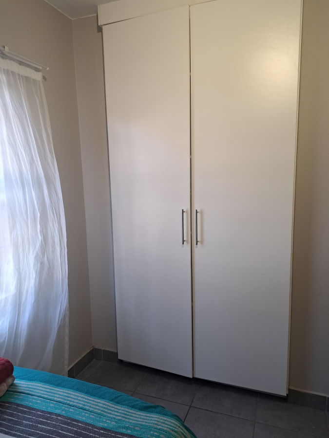 2 Bedroom Property for Sale in Grand Central Gauteng