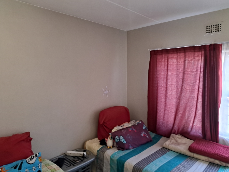 2 Bedroom Property for Sale in Grand Central Gauteng