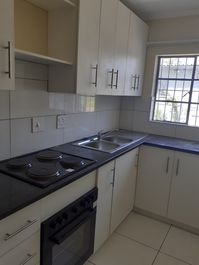 To Let 1 Bedroom Property for Rent in Regents Park Gauteng