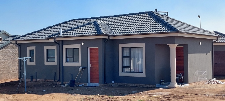 2 Bedroom Property for Sale in Crystal Park Gauteng