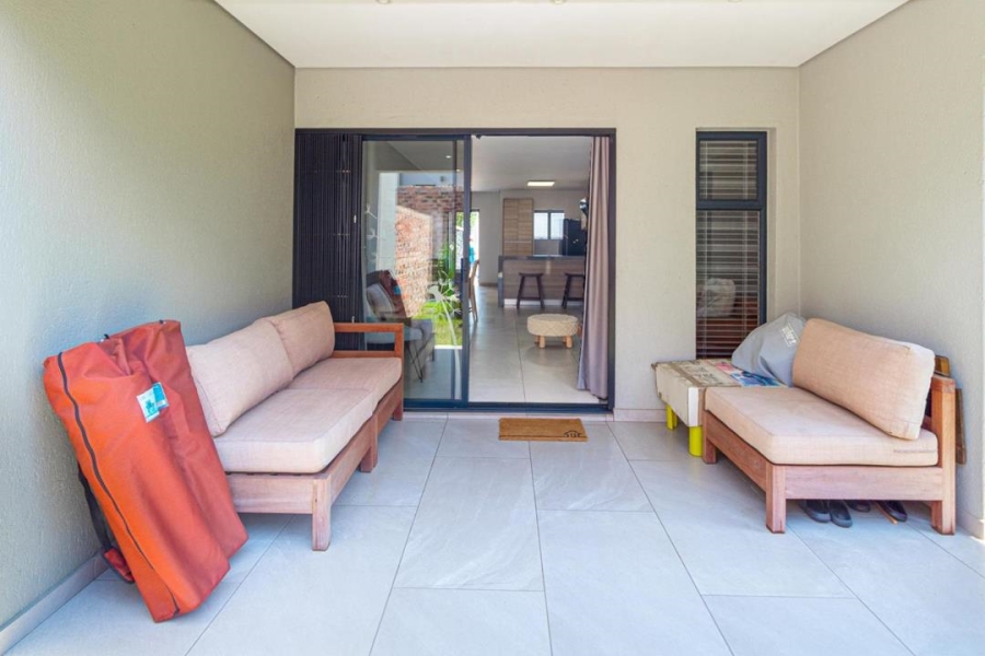 3 Bedroom Property for Sale in Crowthorne Gauteng