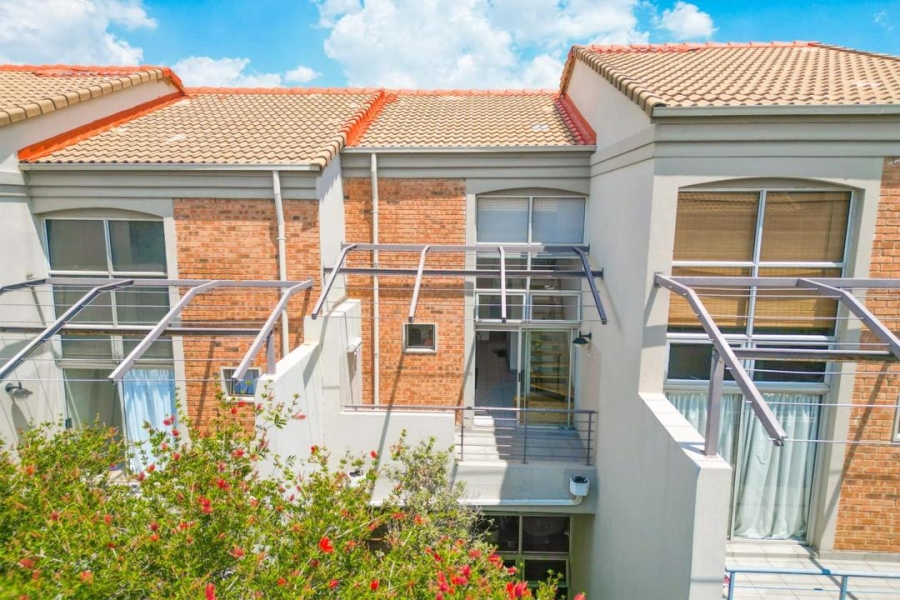 1 Bedroom Property for Sale in Sandown Gauteng